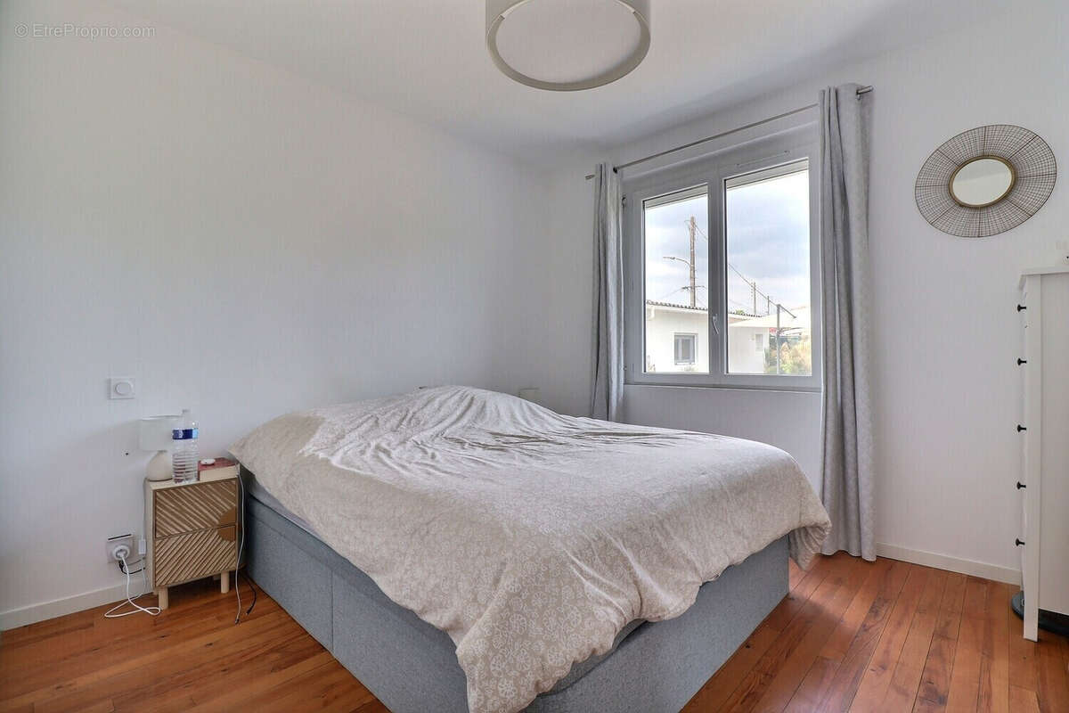 Maison 4 pièces avec dépendance - photo 5