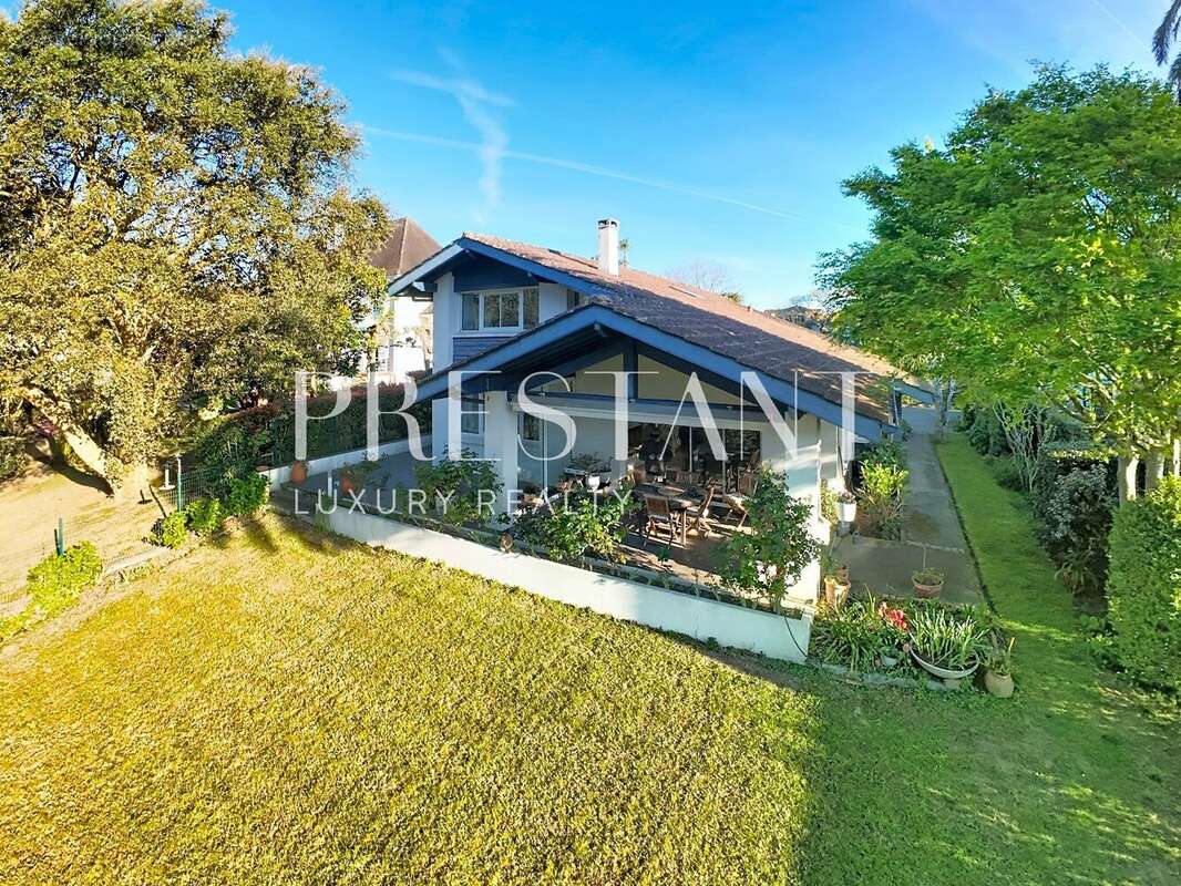 Au bord du lac Mouriscot, une maison de famille - photo 36