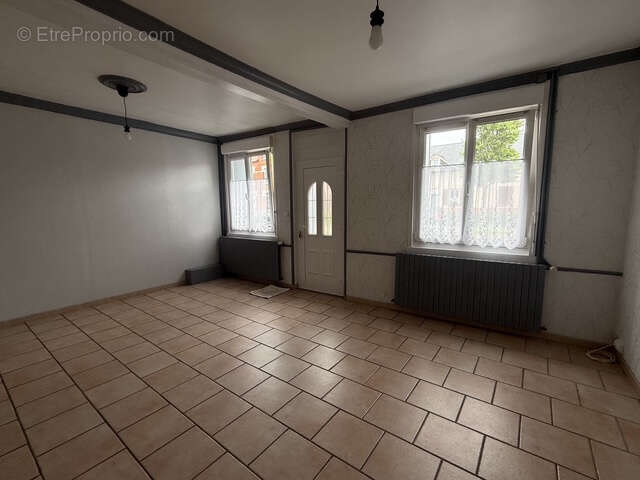 Maison à BEAUCAMPS-LE-VIEUX