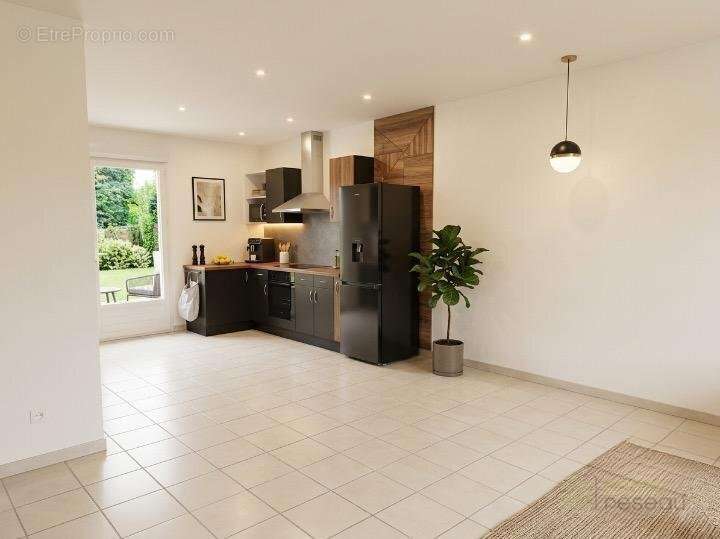 Maison 101 m² à Abbecourt  - photo 3