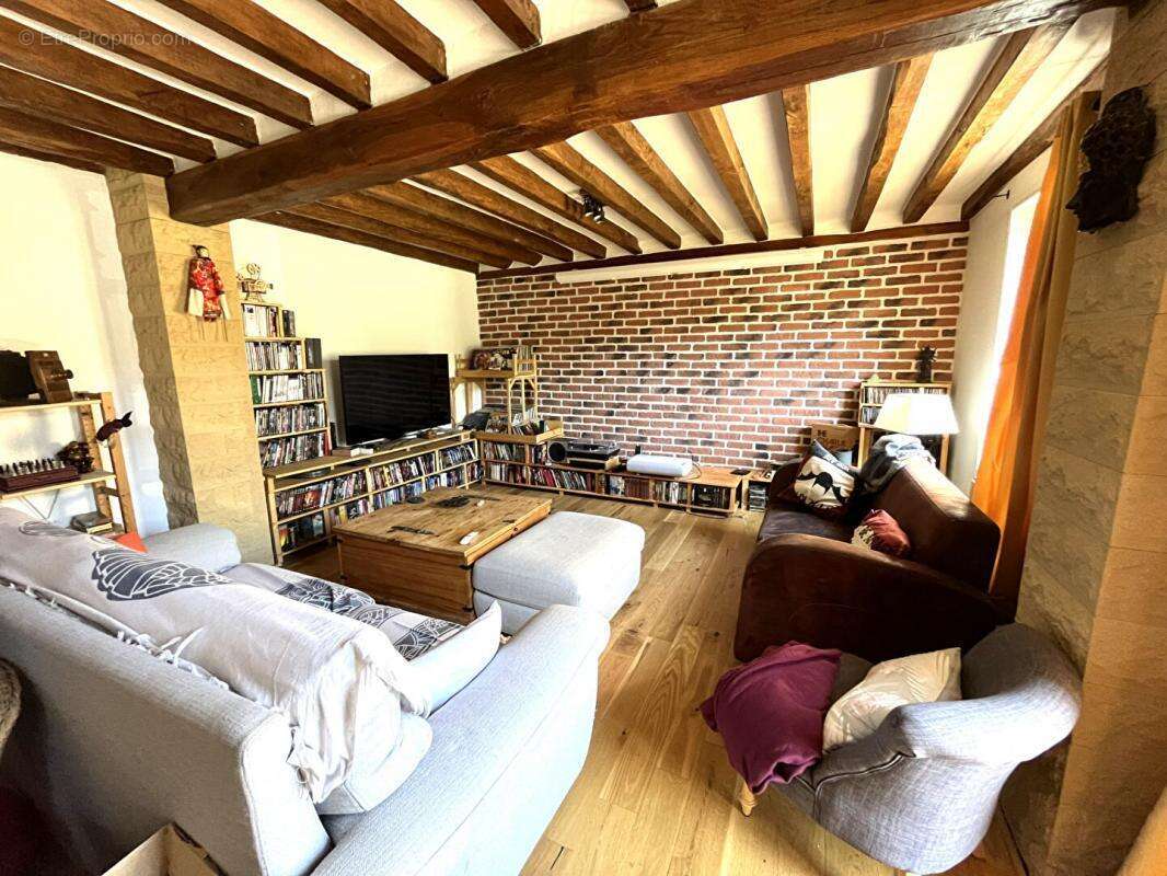 Maison à BEZU-SAINT-ELOI