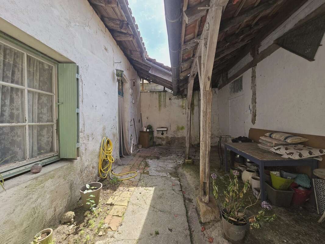 Maison à ALLEMANS-DU-DROPT