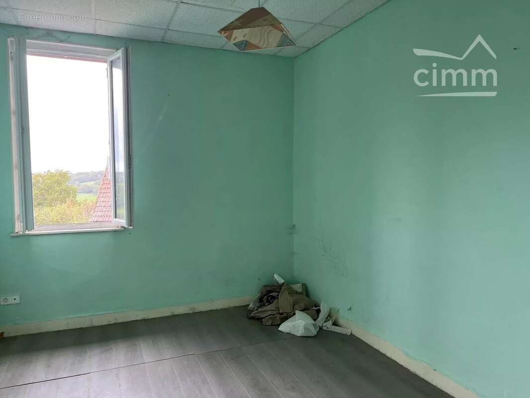 Maison à MONETAY-SUR-LOIRE