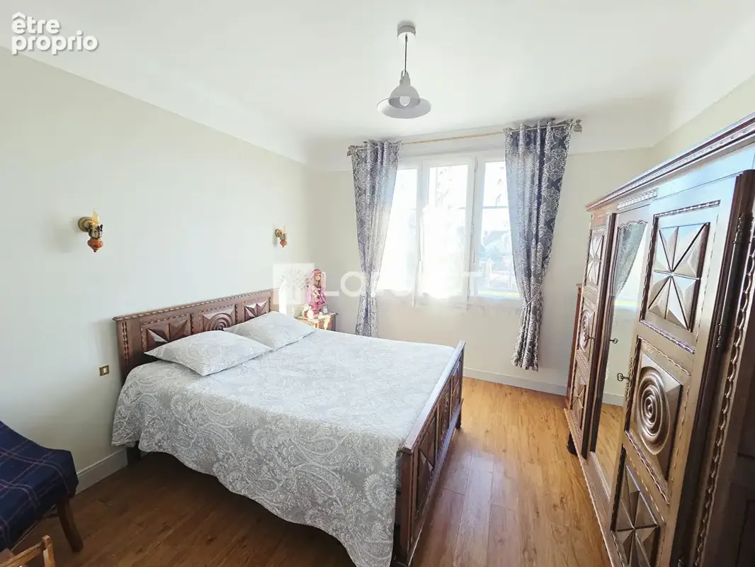 Maison de caractère - 148 m2 - 7 pièces - photo 11