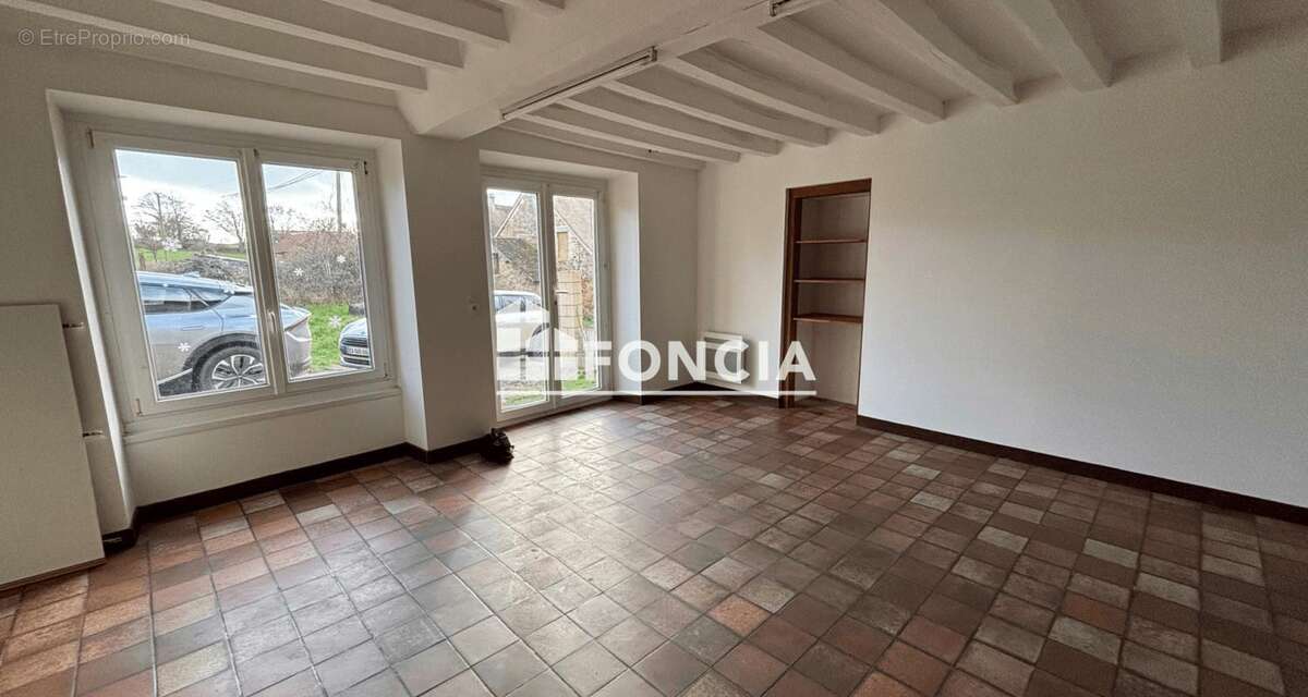 Maison en pierres avec terrain de près de 2,5 hectares - photo 3