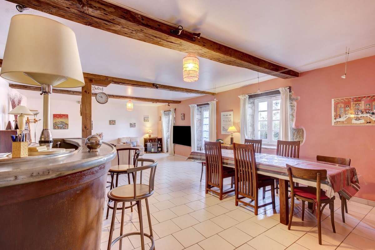 Maison à SAINTE-MARIE-DE-GOSSE