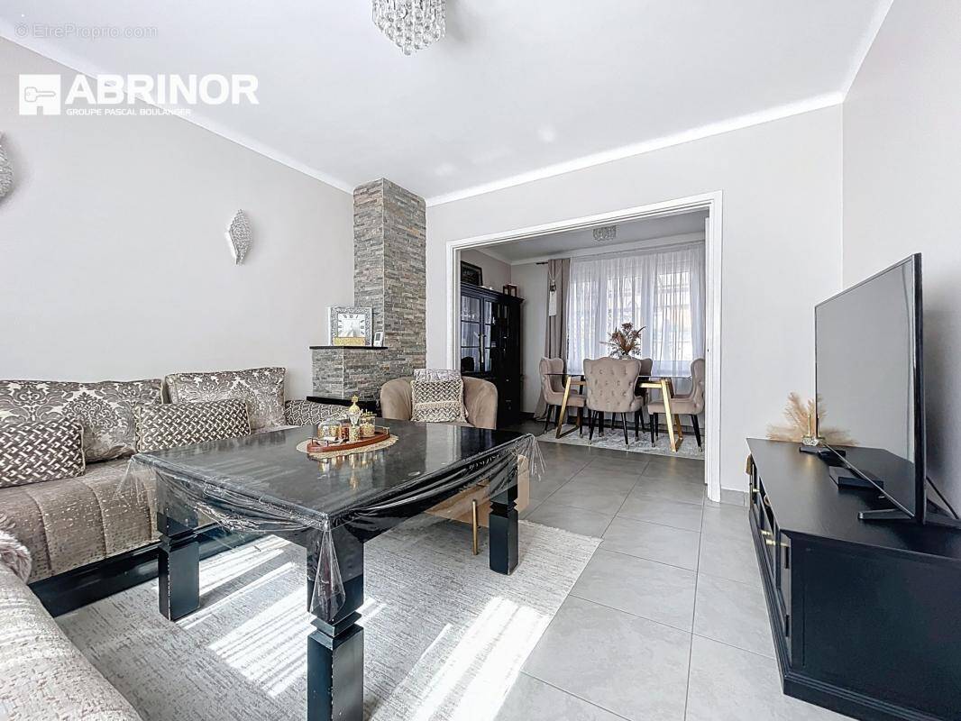 Maison à FACHES-THUMESNIL