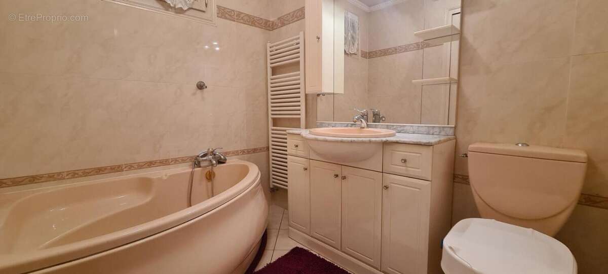 Maison Saint Martin Belle Roche 5 pièce(s) 132 m2 - photo 13