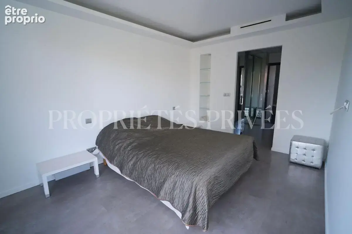 Maison contemporaine écologique avec salle de cinéma haut de gamme - photo 11