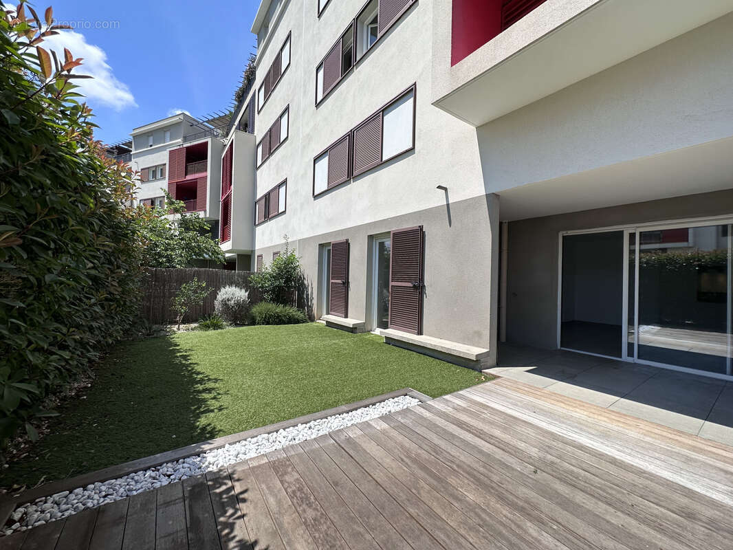 Appartement à HYERES