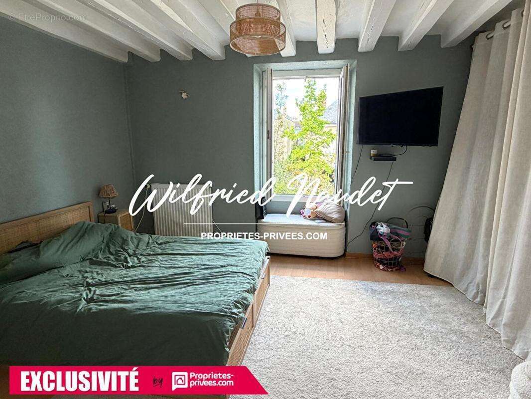 Maison à PARIGNE-L'EVEQUE