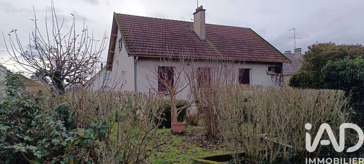 Photo 3 - Maison à BRIENON-SUR-ARMANCON