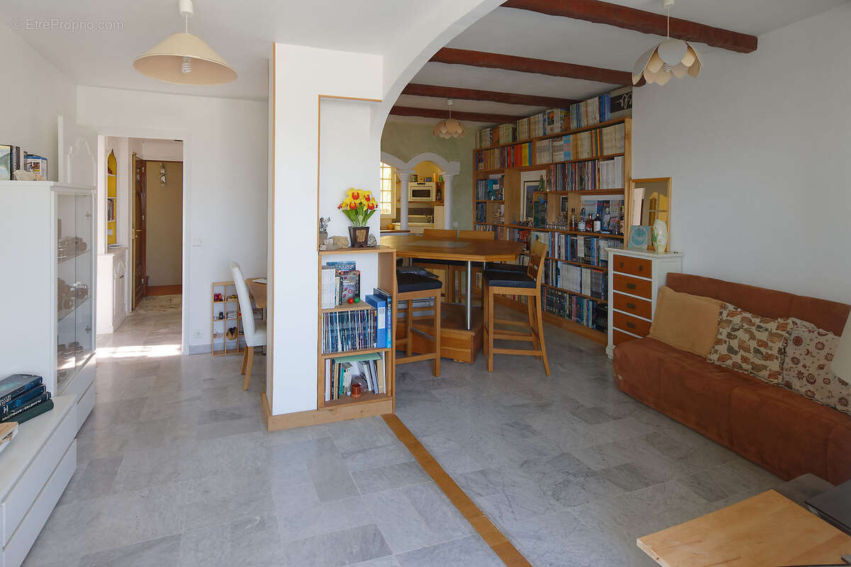 Duplex toit terrasse vue mer et ville - photo 3