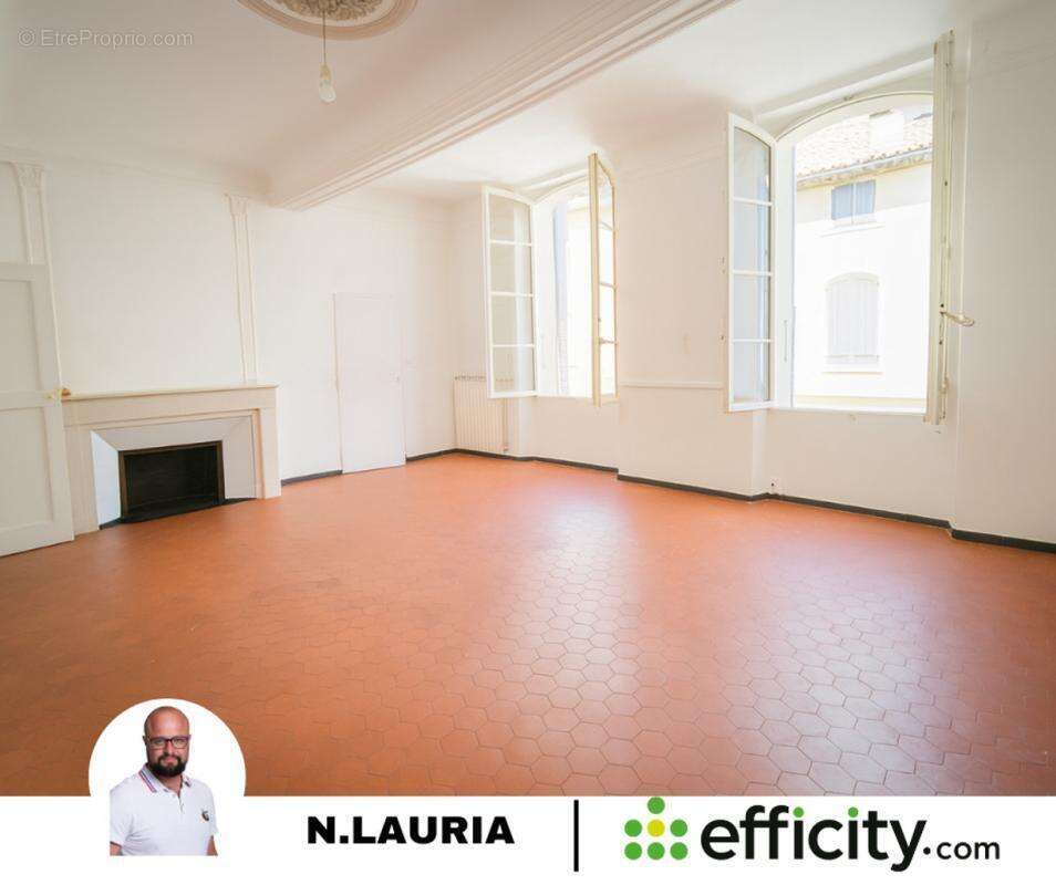 Appartement à PERTUIS