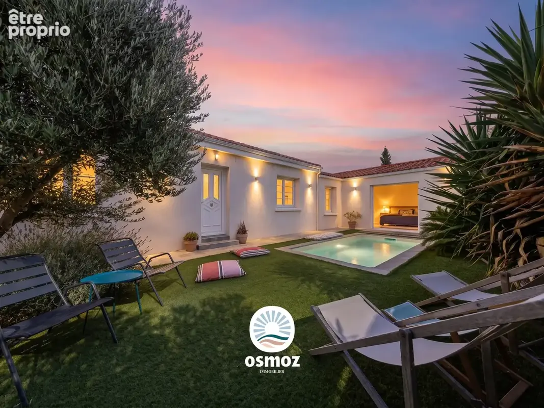 Photo Maison à La Rochelle au prix de 787 500€