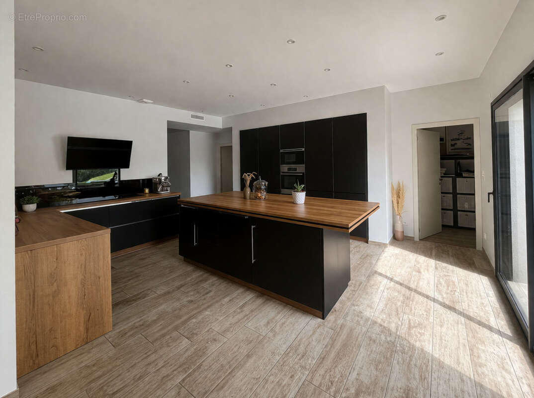 Maison à SAINT-JUST