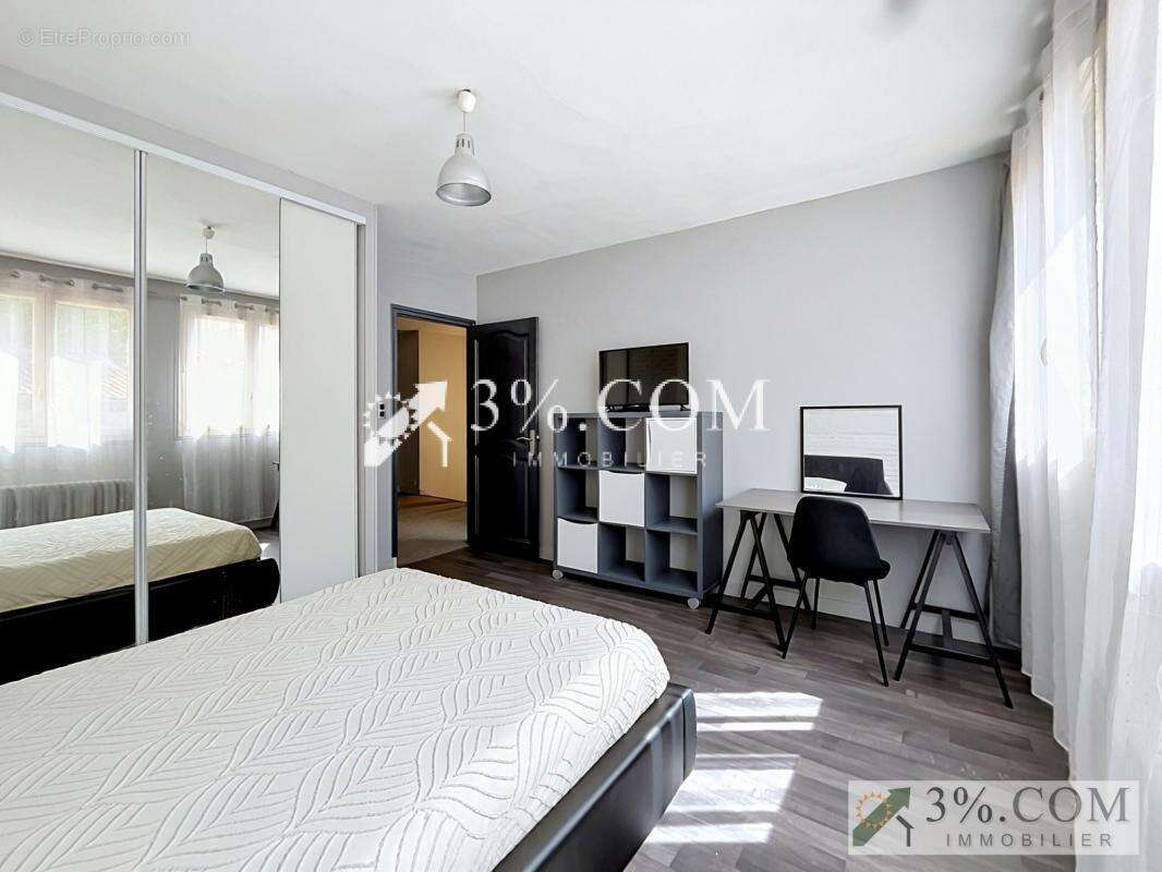 Appartement à LA VOULTE-SUR-RHONE