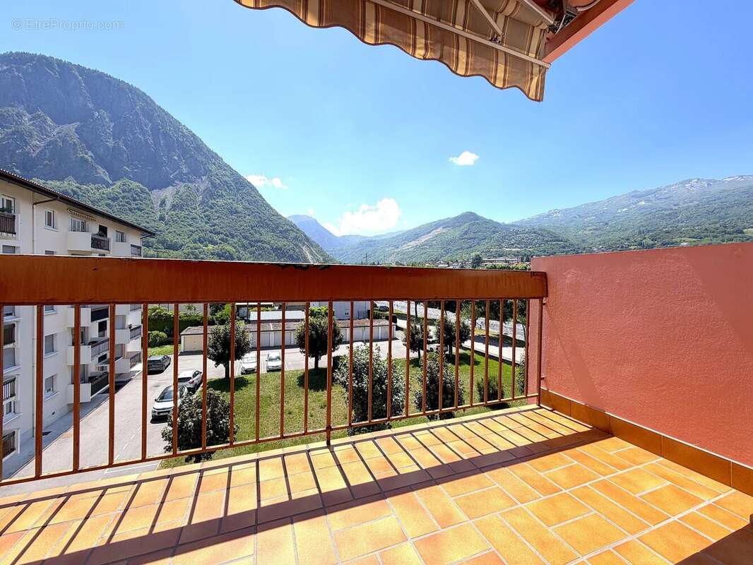 Appartement à SAINT-JEAN-DE-MAURIENNE