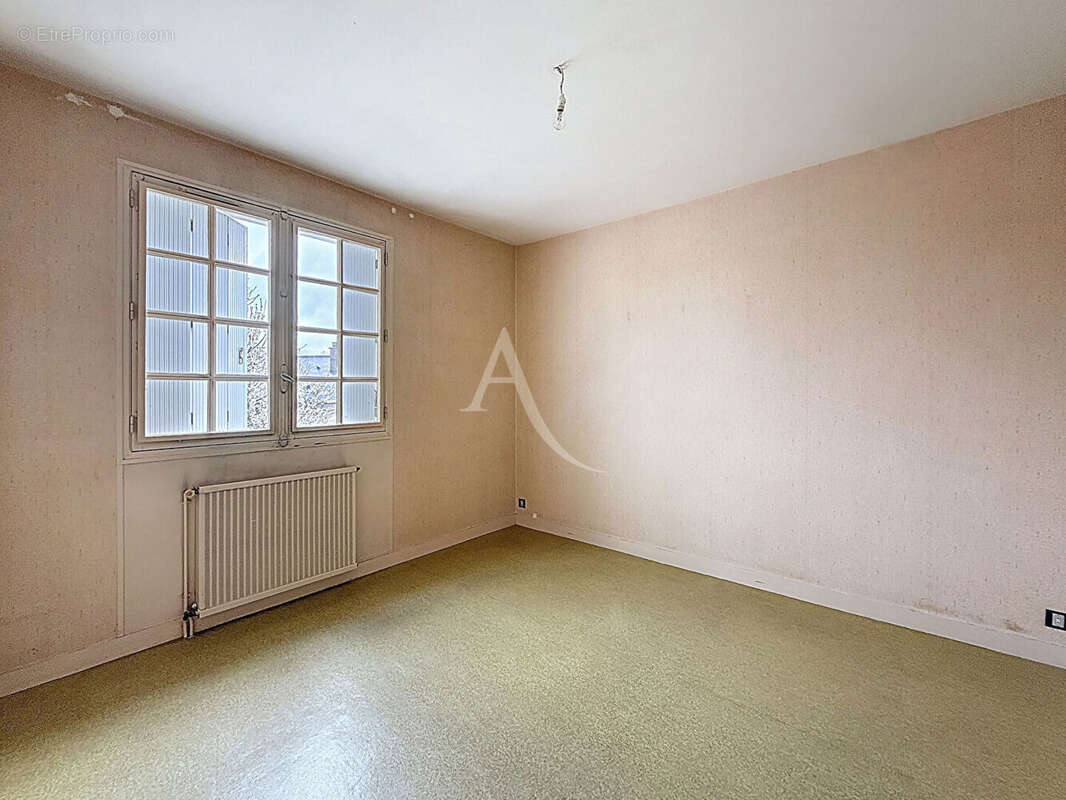 Maison à CHATEAU-GONTIER