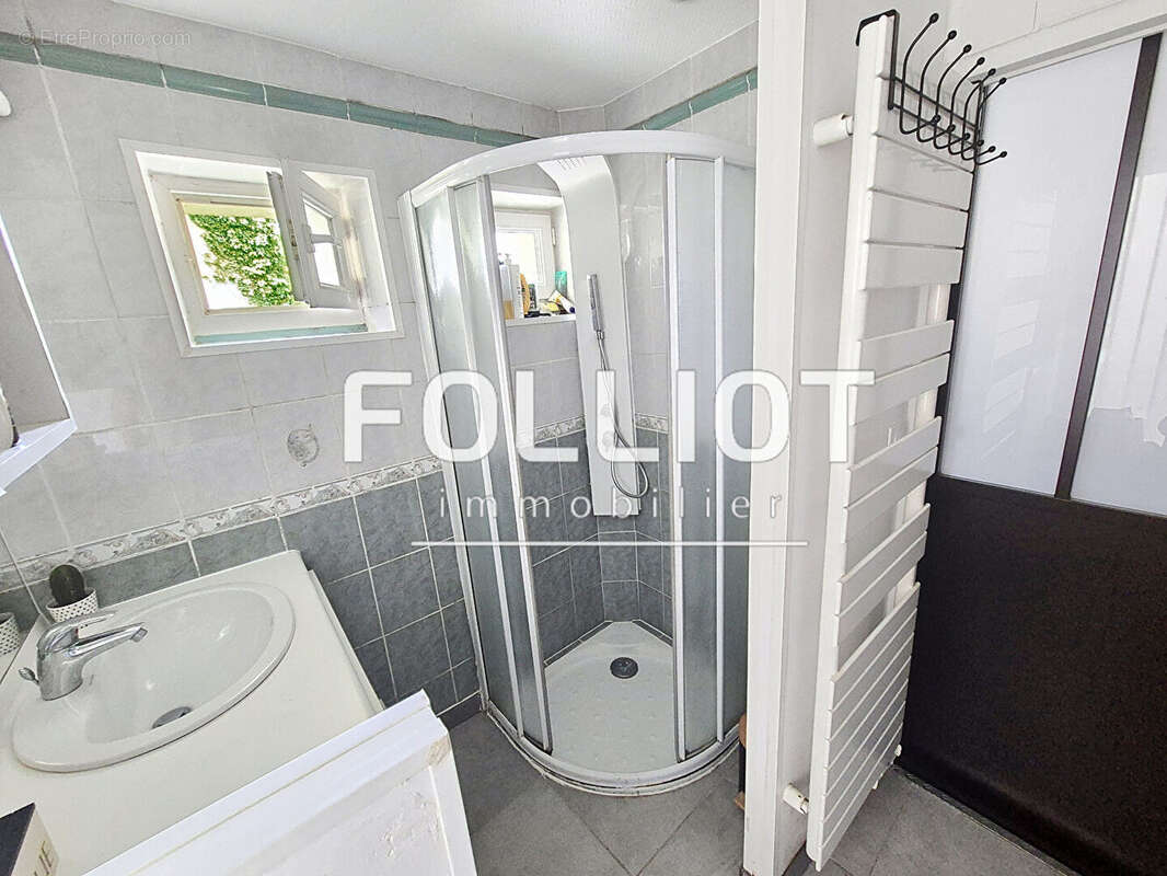 A vendre maison en pierre à Coudeville-sur-Mer - Réf 12400LB - photo 8