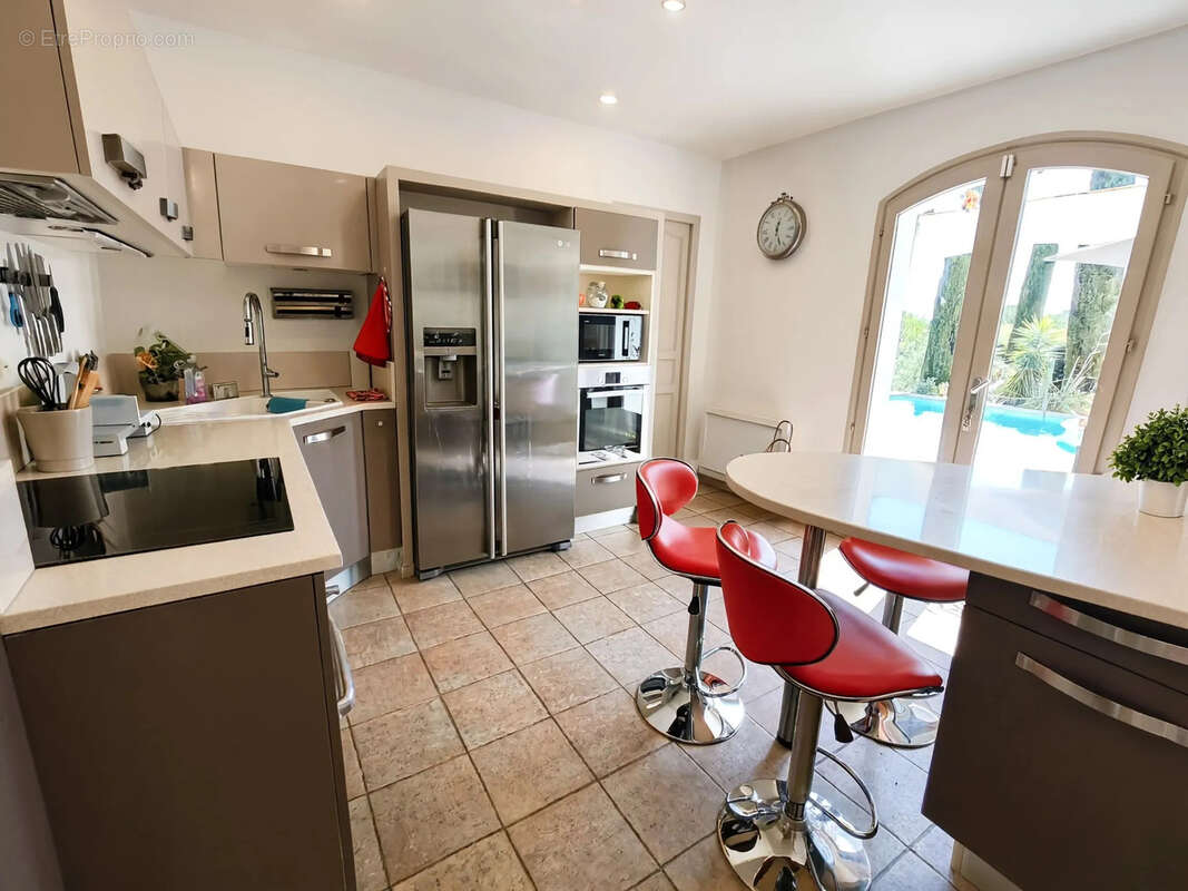 Maison 155 m² à Roquefort-Les-Pins  - photo 13