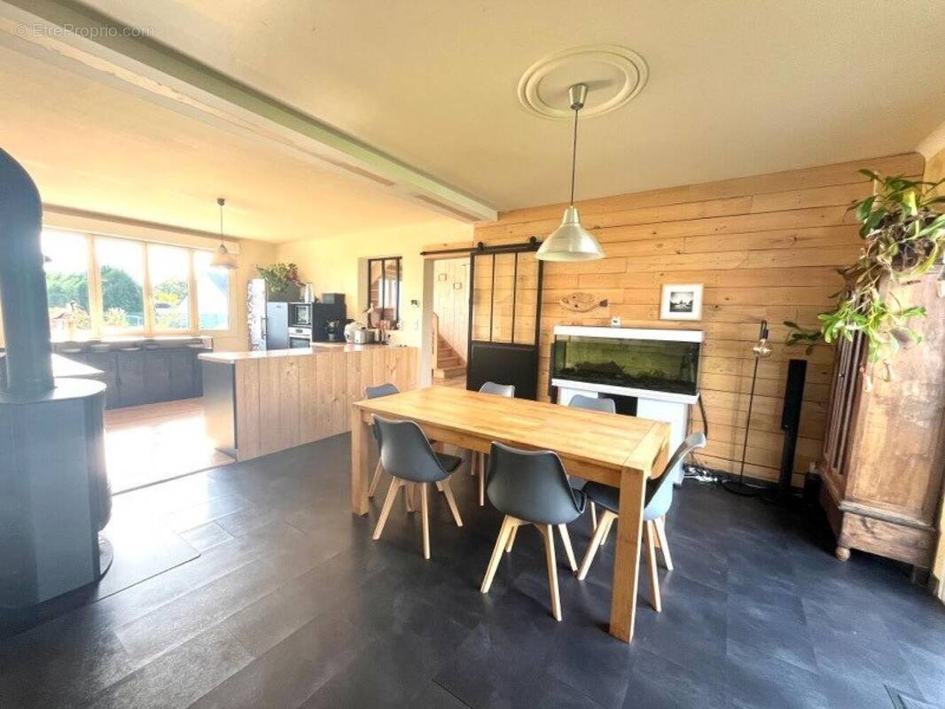 Photo 1 - Maison à FEREL