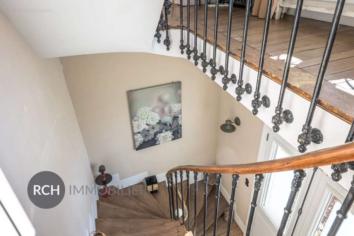 Maison à MONTFORT-L'AMAURY