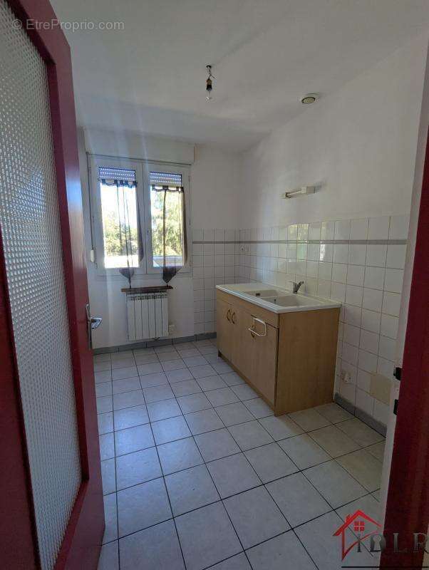 Appartement à ARC-LES-GRAY