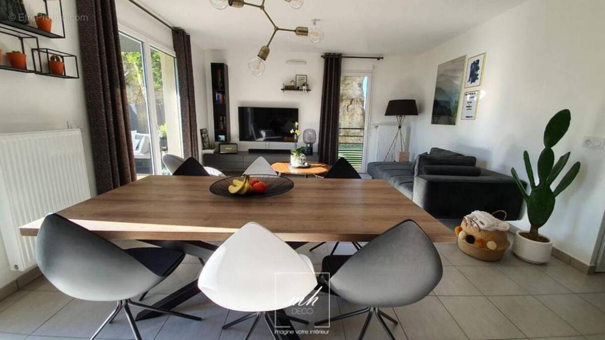 Appartement à BIEVRES