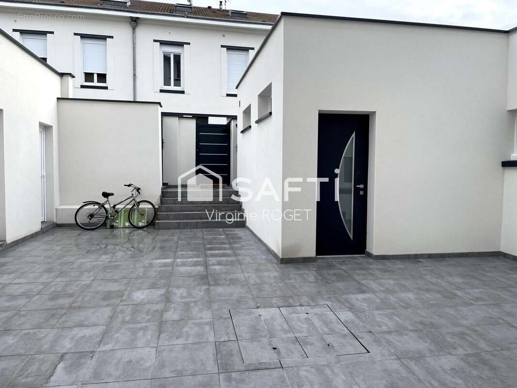 Photo 3 - Maison à REIMS