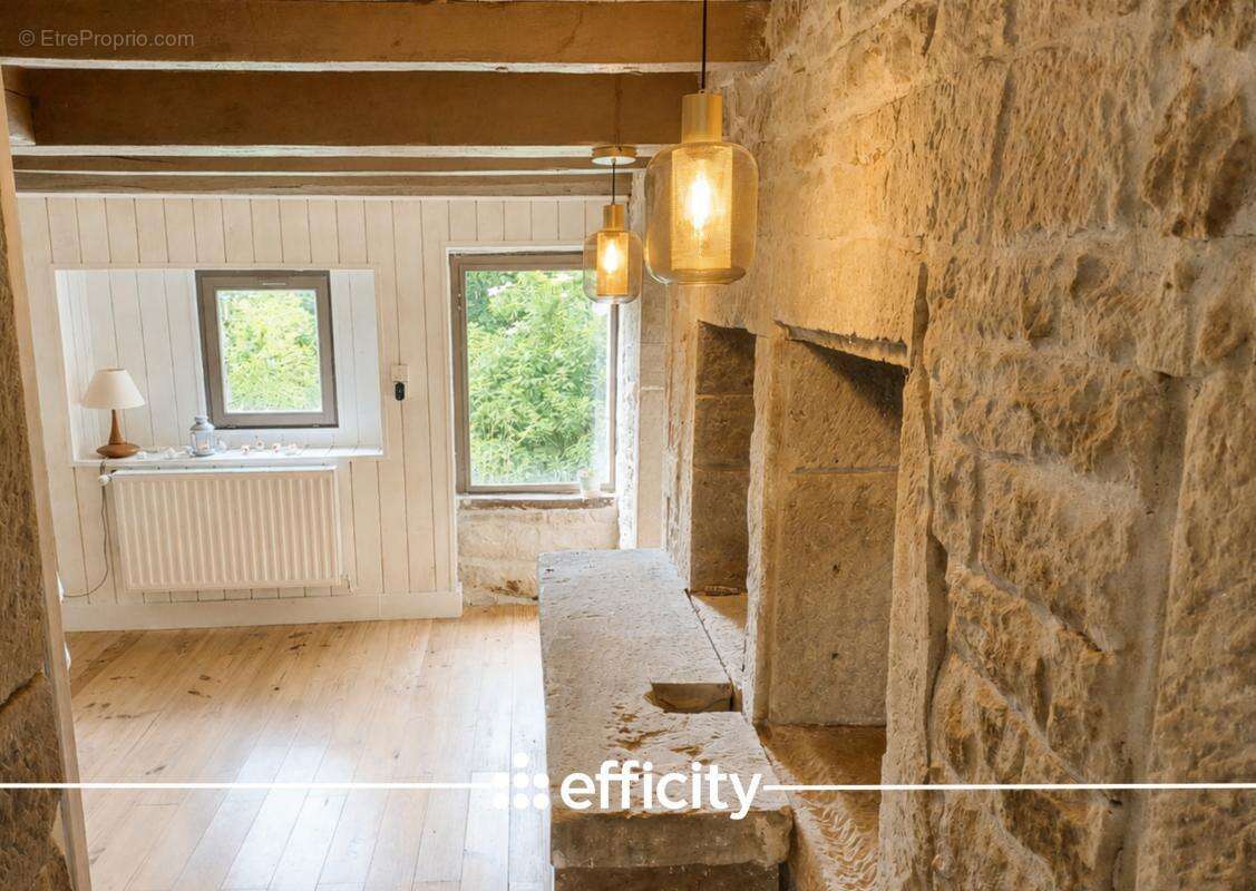 Maison à FOUGEROLLES
