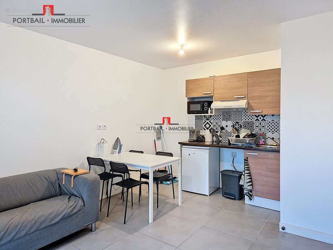 Appartement à SAINT-QUENTIN-DE-BARON