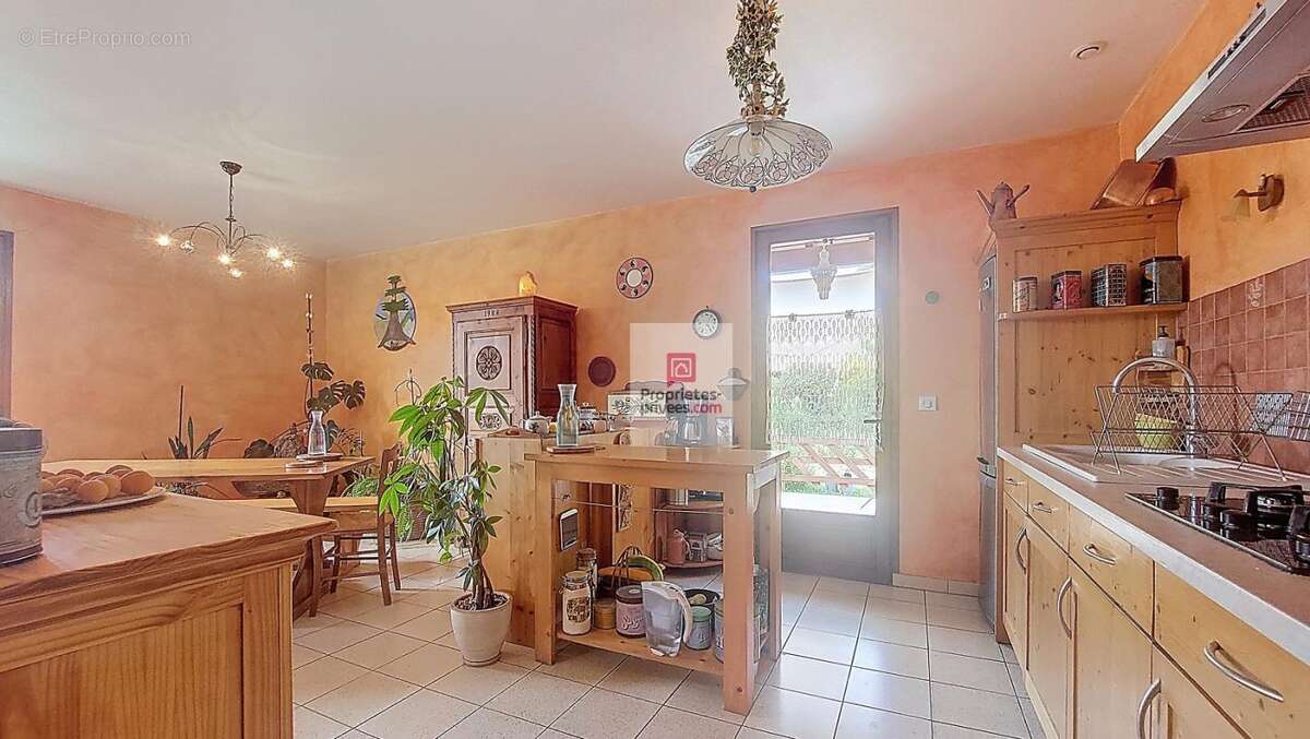 Maison à MONTIGNAC