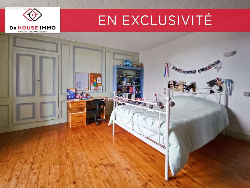 Maison 262 m² à Soleymieux  - photo 17