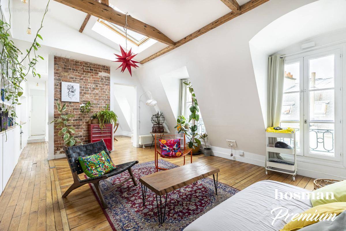 Appartement à PARIS-10E