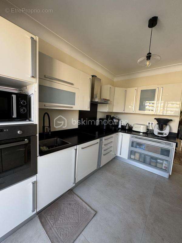 Appartement à LE CANNET