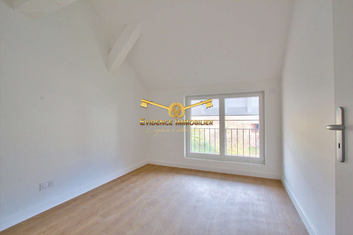 Appartement à GILLY-SUR-ISERE
