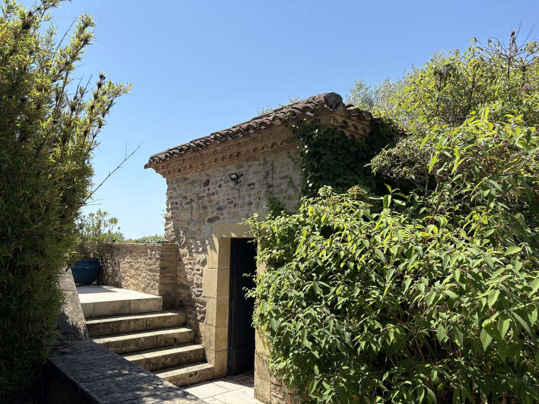 Genis Magnifique propriété Périgourdine avec gite, piscine, parc et vues - photo 36