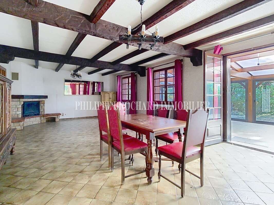 Maison à MOUTIERS-SUR-LE-LAY