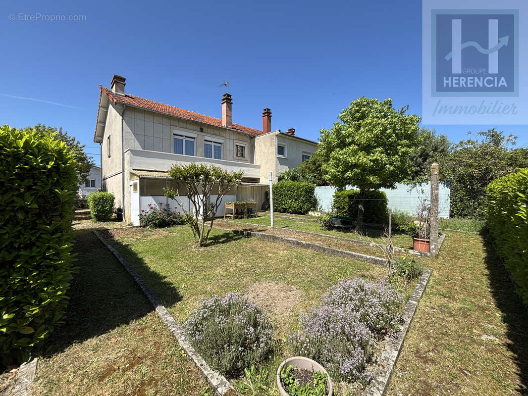 Maison à ANGOULEME