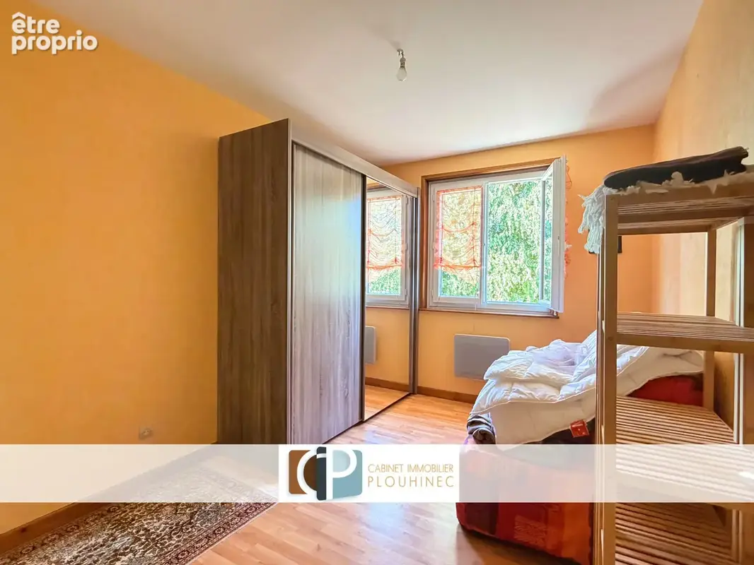 HURIGNY   Maison familiale au calme avec de beaux volumes. - photo 8