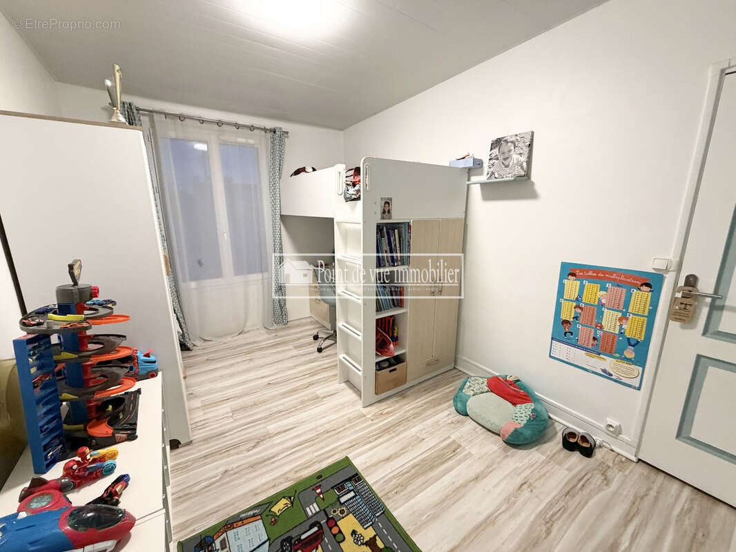 Maison à SAVIGNY-SUR-ORGE