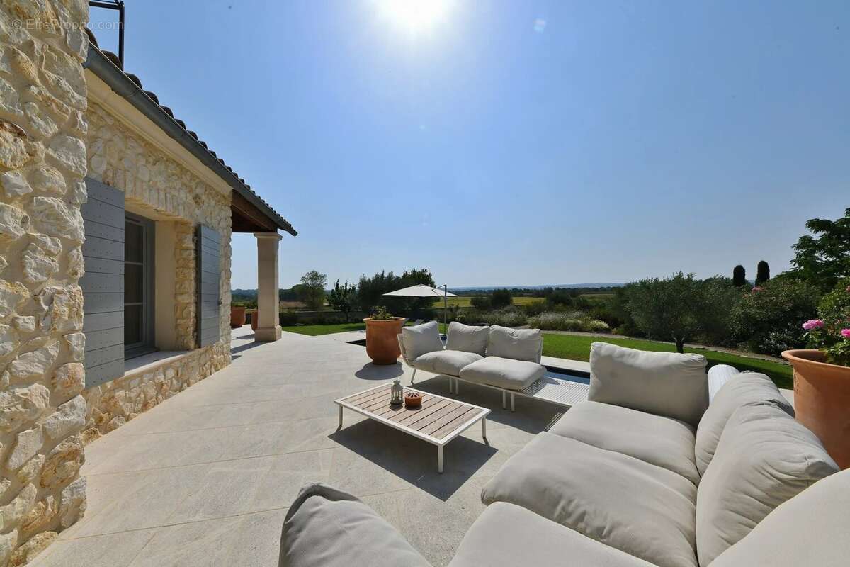 Unique propriété avec piscine et vue panoramique - photo 31
