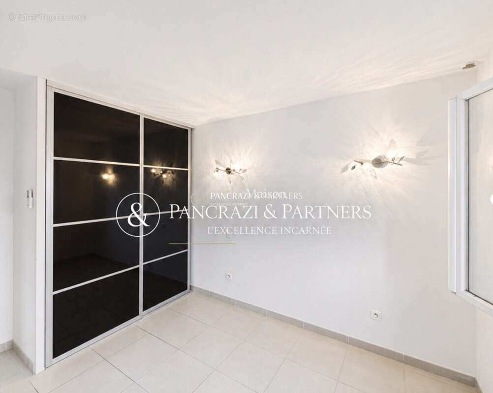 Appartement 90 m² à Appietto  - photo 6