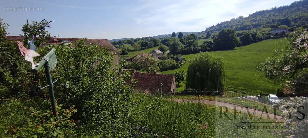 Maison à AUTUN