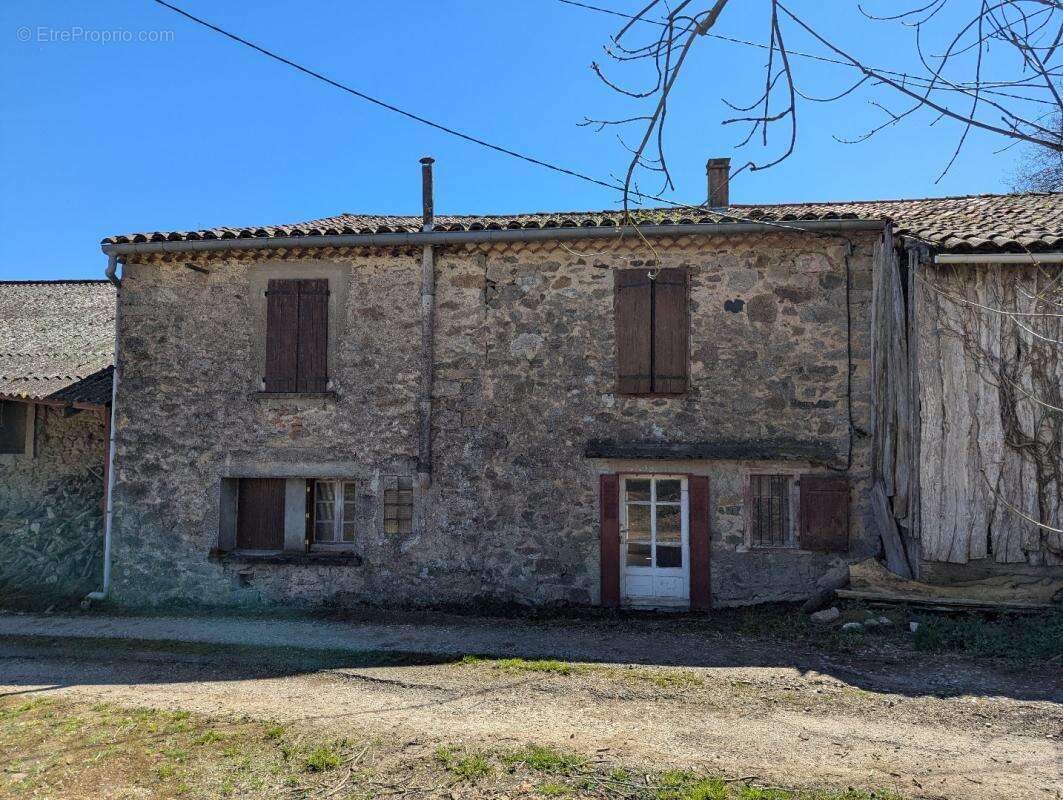Maison à SERRES-SUR-ARGET