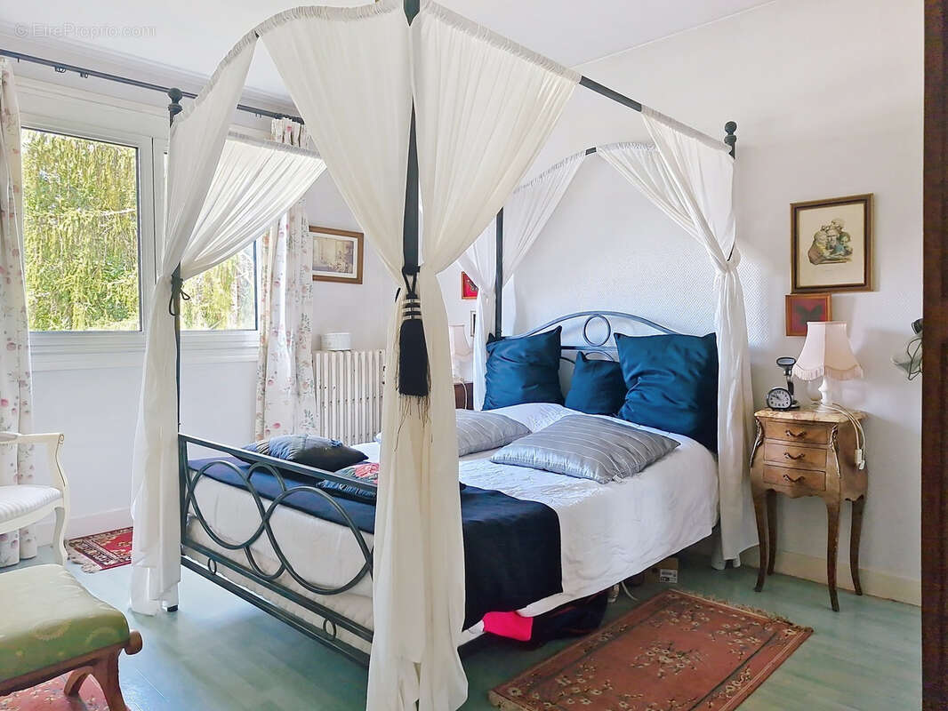 Maison à SAINTE-FOY-LA-GRANDE