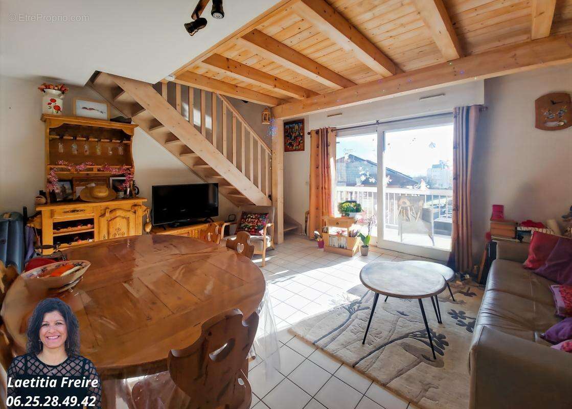 Appartement à LA ROCHE-SUR-FORON