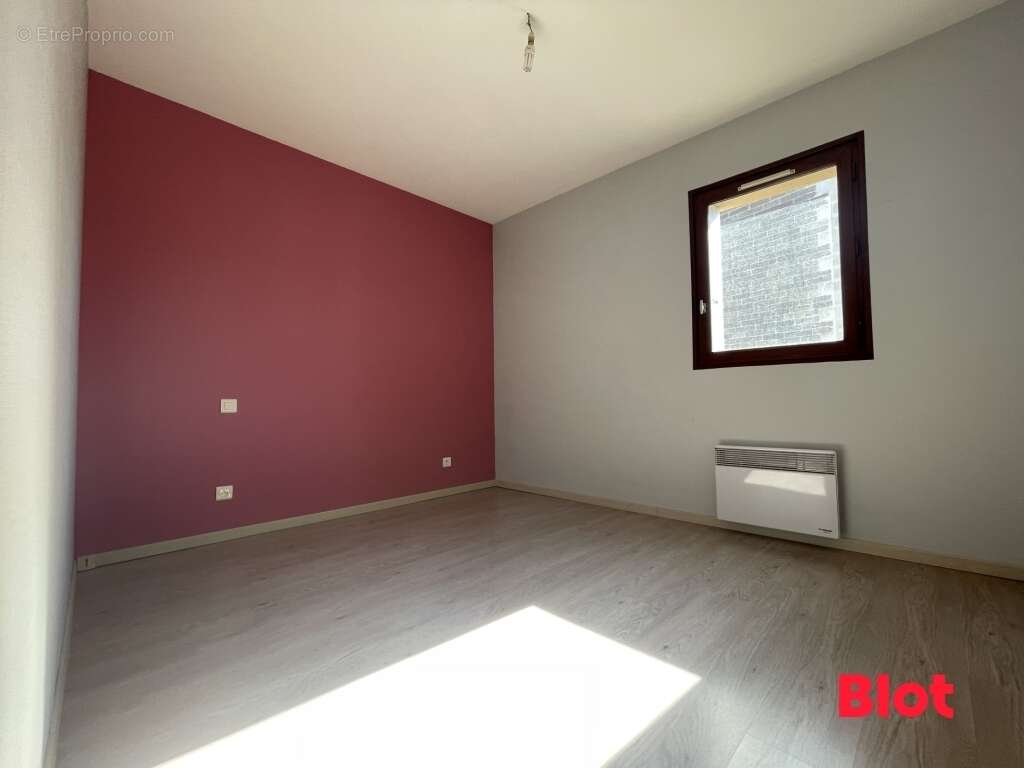 Appartement à VERN-SUR-SEICHE