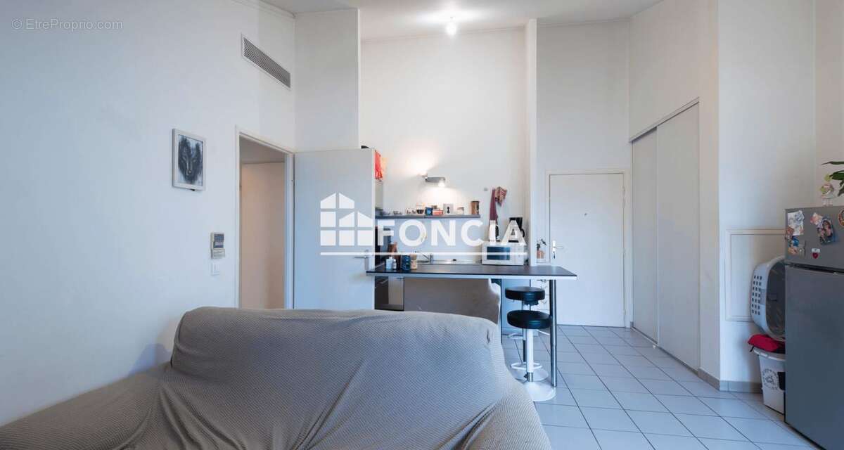 Appartement à SALON-DE-PROVENCE